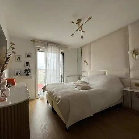 Luxueux Climatise Avec Terrasse, 6 Couchages - 17eme Arrondissement De Paris Lejlighed Clichy