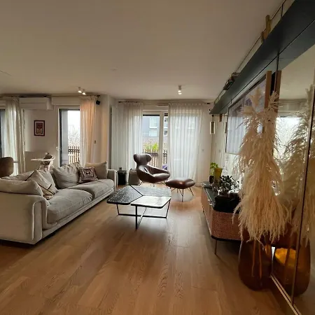 Luxueux Climatise Avec Terrasse, 6 Couchages - 17eme Arrondissement De Paris *